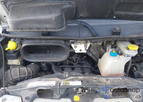 2018 Ram Promaster 2500 High Roof 159 Wb z USA, uszkodzony, nr VIN 3C6TRVDG2JE124293